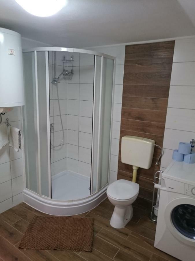 אומאג Apartment Sara מראה חיצוני תמונה